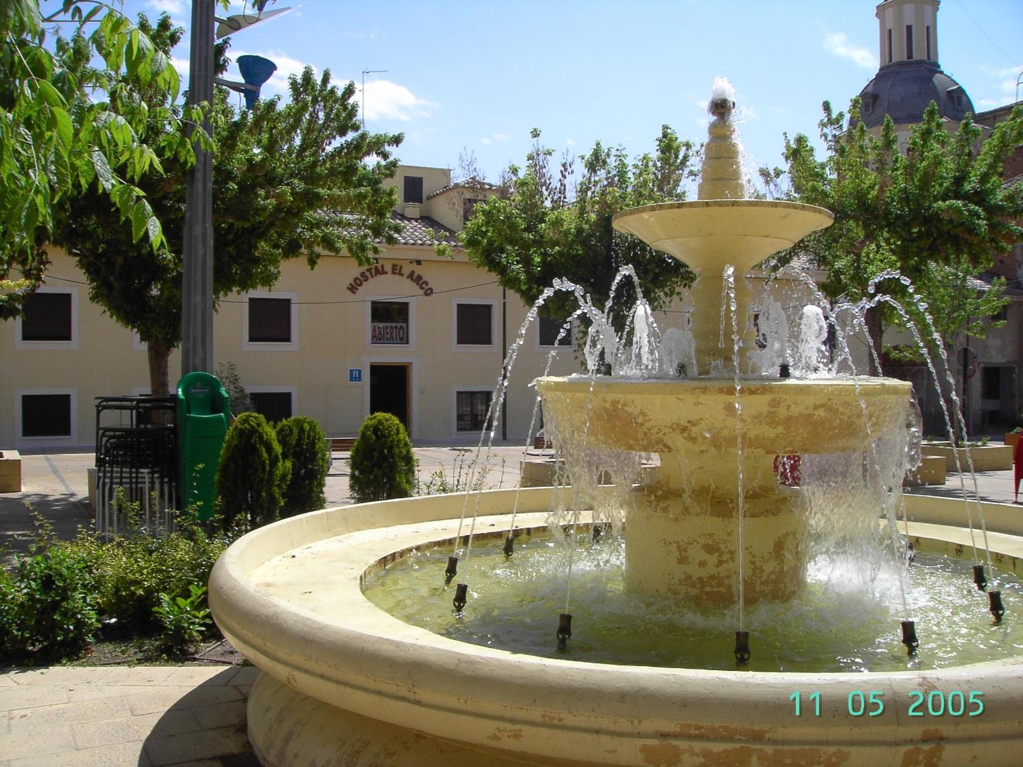 Hostal El Arco Mejorada Del Campo Εξωτερικό φωτογραφία